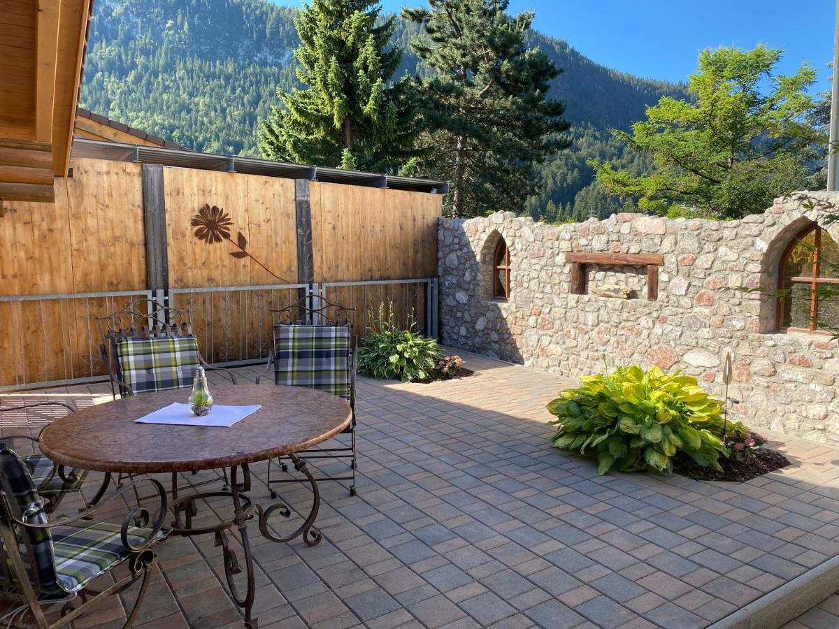 Burgchalet Reutte Luaran gambar