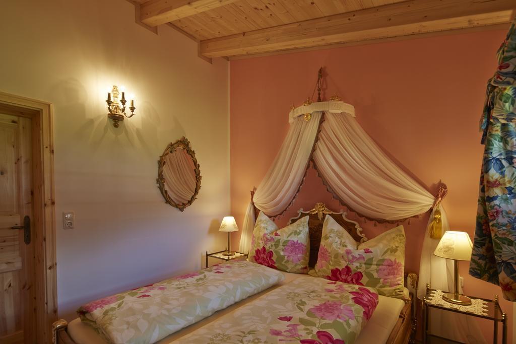 Burgchalet Reutte Luaran gambar